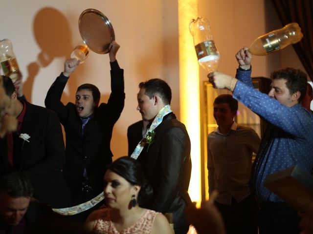 O casamento de Leocir e Bruna em Cascavel, Paraná 30