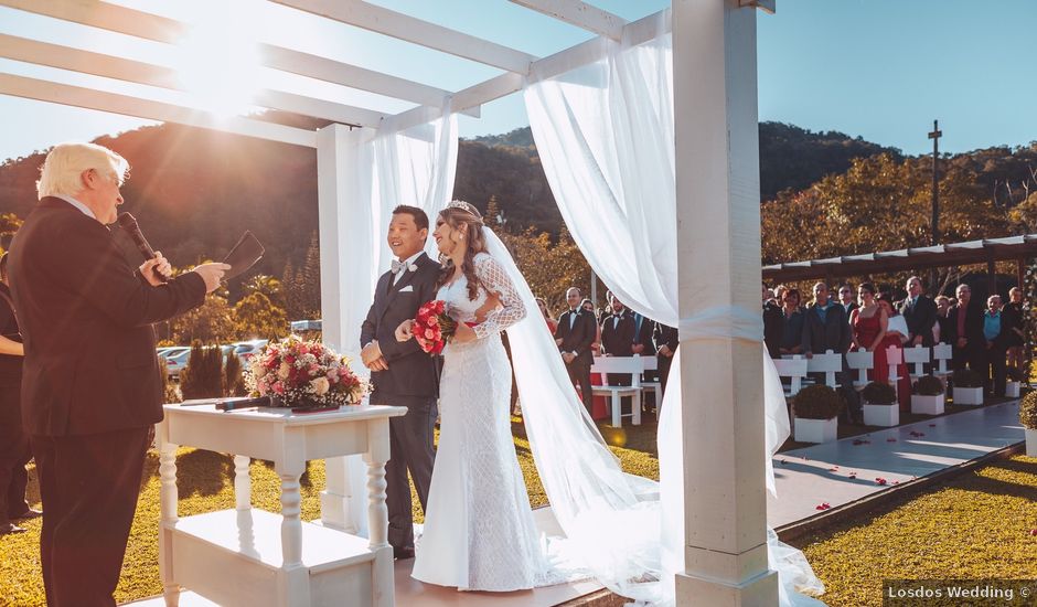O casamento de Dong e Daniela em Blumenau, Santa Catarina