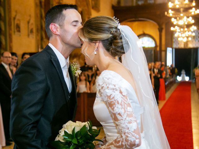 O casamento de Paulo e Marina em Porto Alegre, Rio Grande do Sul 18