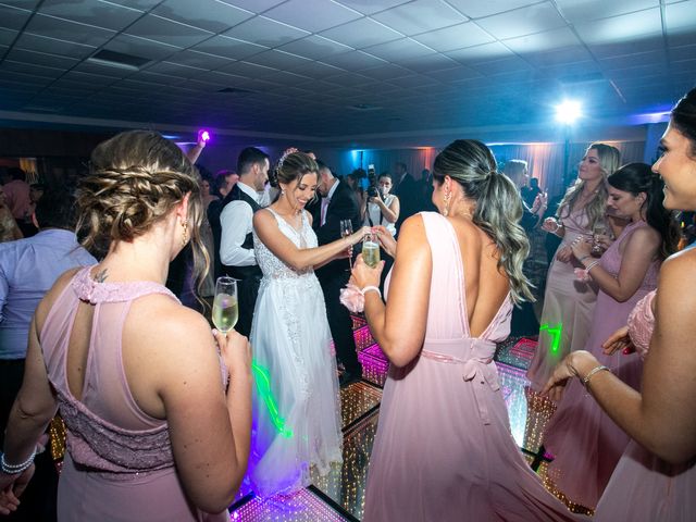 O casamento de Paulo e Marina em Porto Alegre, Rio Grande do Sul 36