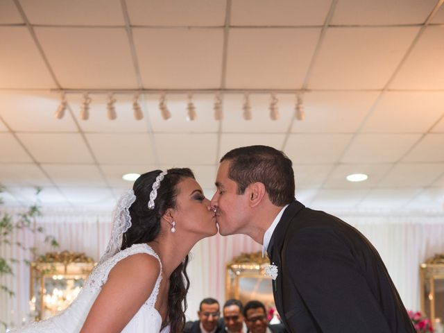 O casamento de Monique e Marcelo em Santa Cruz da Serra, Rio de Janeiro 50