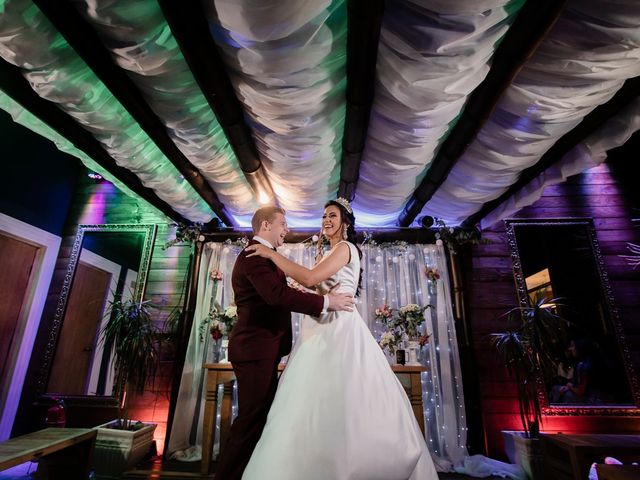 O casamento de Luciano e Agnes em Curitiba, Paraná 55