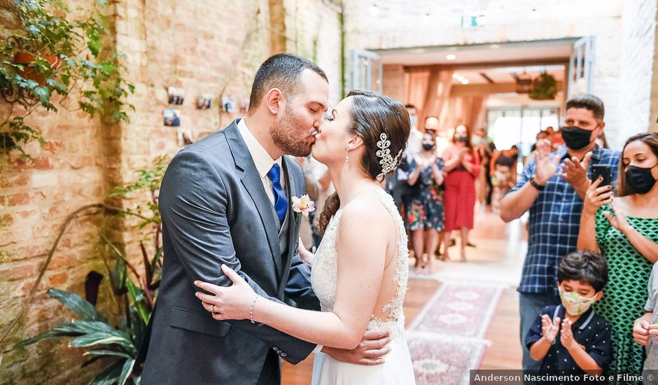 O casamento de Leandro e Marcella em São Paulo