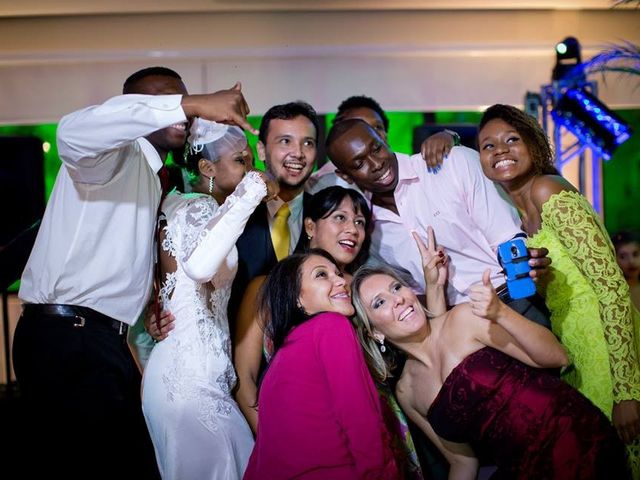 O casamento de Walter Amazonas e Priscila dos Santos em Rio de Janeiro, Rio de Janeiro 12