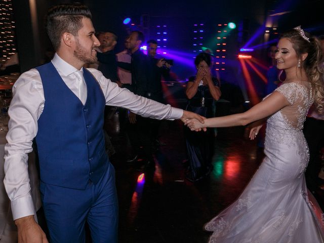 O casamento de James e Fiama em Itapema, Santa Catarina 75