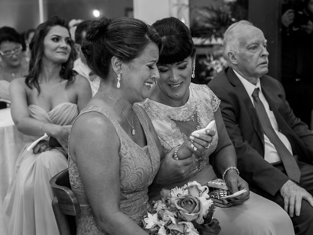 O casamento de Bruno e Vanessa em Florianópolis, Santa Catarina 49