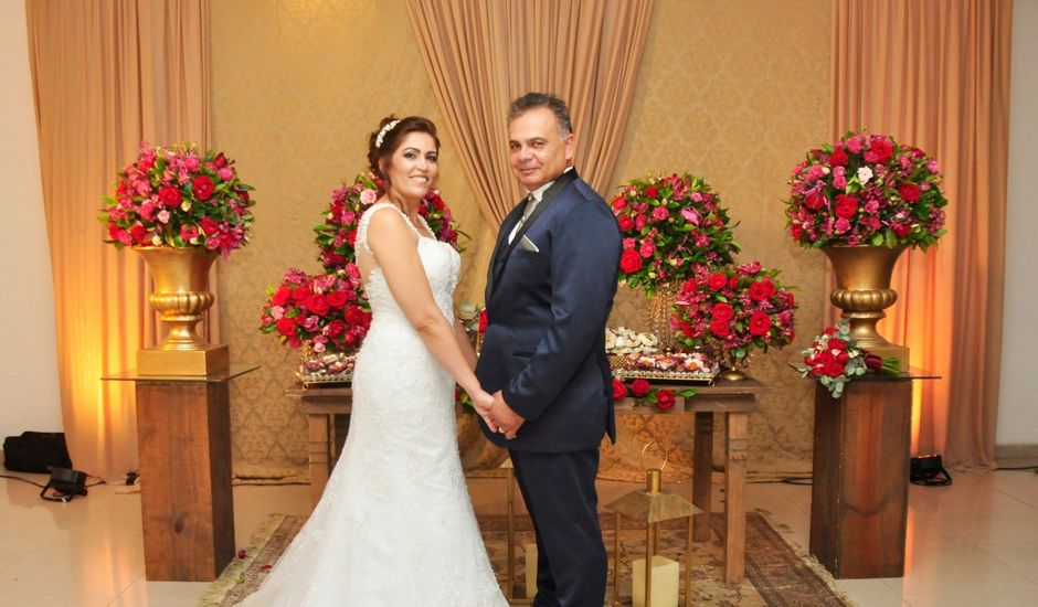 O casamento de George e Maria em São Vicente, São Paulo Estado