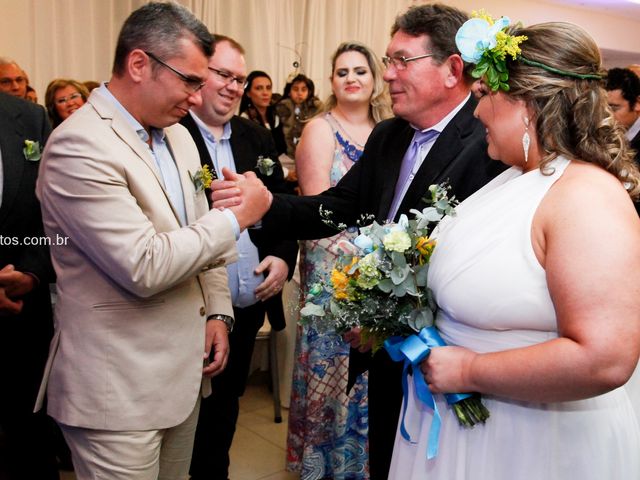 O casamento de Marcelo e Suiany em Porto Alegre, Rio Grande do Sul 5