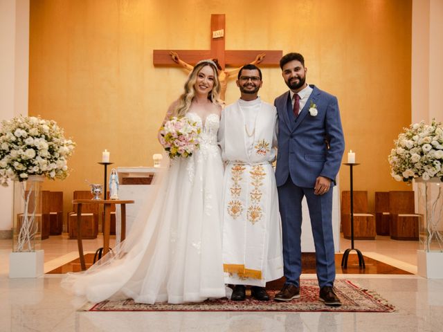 O casamento de Alisson e Francini  em Belo Horizonte, Minas Gerais 10