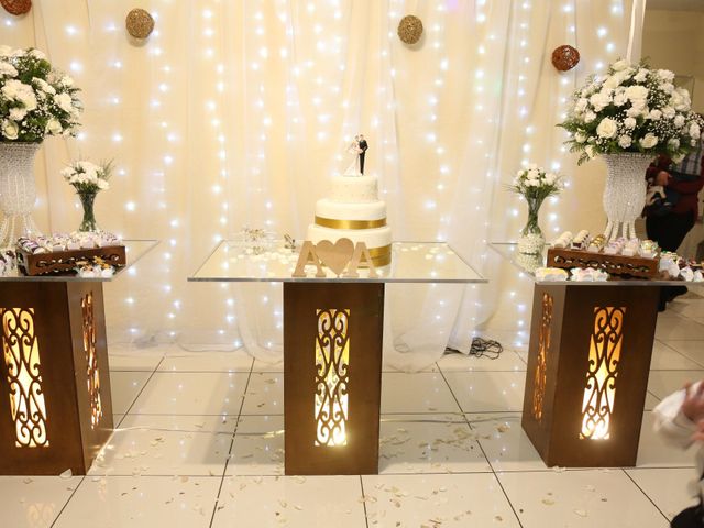 O casamento de Amanda e Alexandre  em Carapicuíba, São Paulo Estado 18
