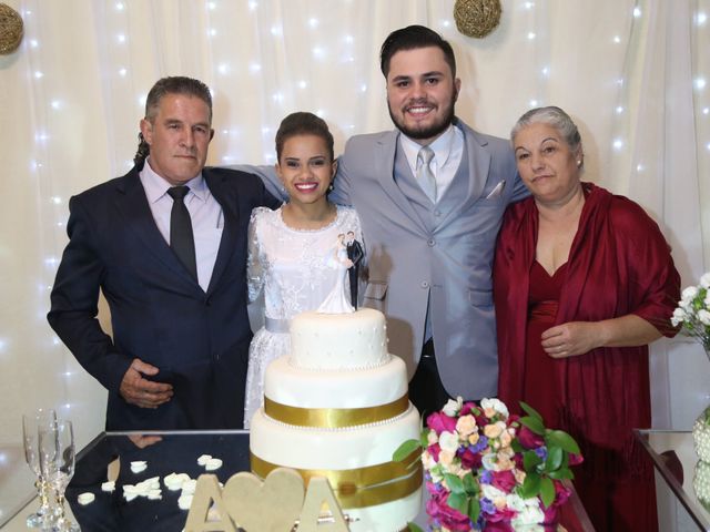 O casamento de Amanda e Alexandre  em Carapicuíba, São Paulo Estado 23