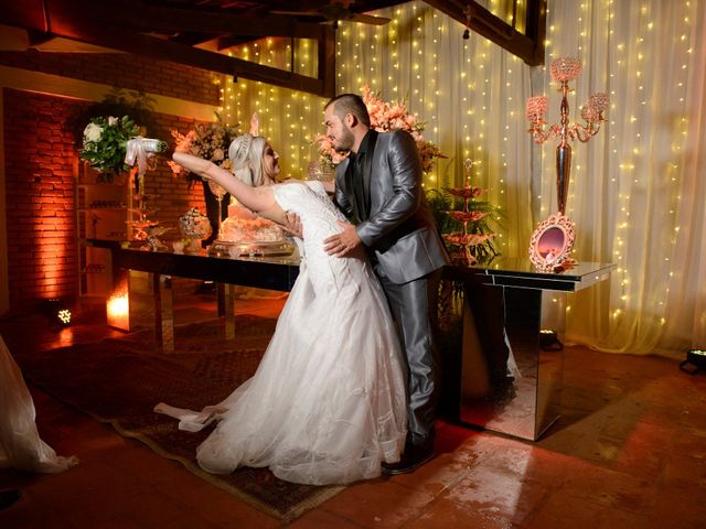 O casamento de Alex e Jéssica em Avaré, São Paulo Estado 28