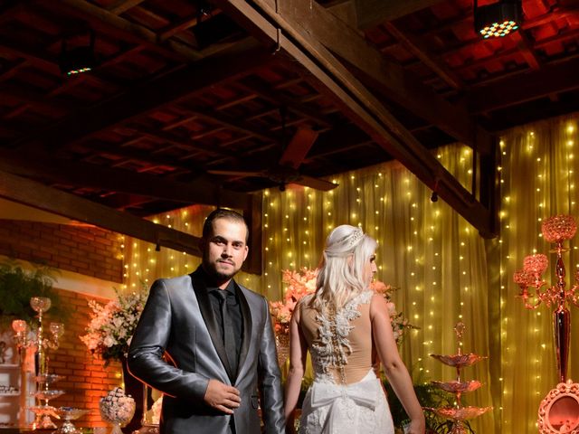 O casamento de Alex e Jéssica em Avaré, São Paulo Estado 1