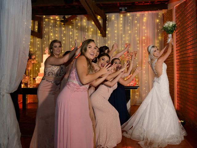 O casamento de Alex e Jéssica em Avaré, São Paulo Estado 30