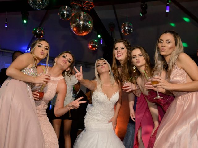 O casamento de Alex e Jéssica em Avaré, São Paulo Estado 39