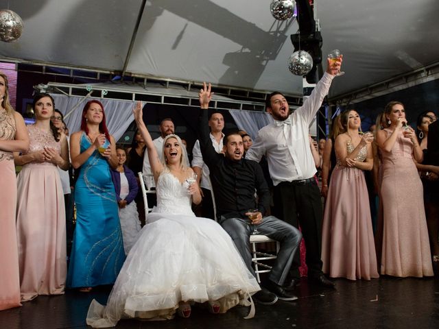 O casamento de Alex e Jéssica em Avaré, São Paulo Estado 42
