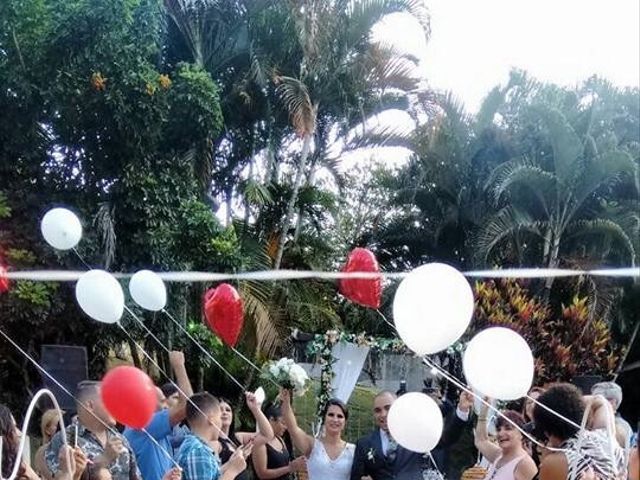 O casamento de Daniel e Ingrid  em Guararema, São Paulo Estado 15