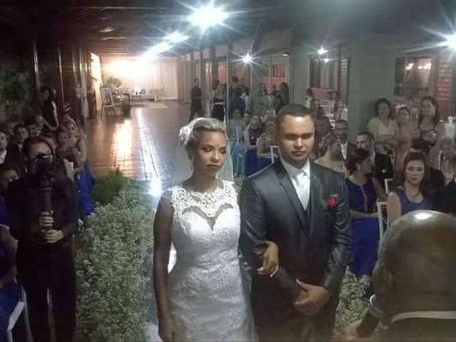 O casamento de Claudiney e Letícia em Vila Velha, Espírito Santo 16