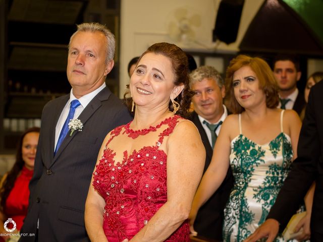 O casamento de Weslei  e Dayana em Contagem, Minas Gerais 64