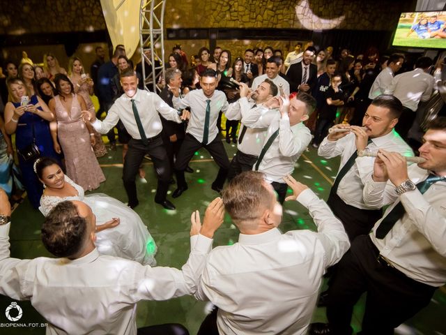 O casamento de Weslei  e Dayana em Contagem, Minas Gerais 73