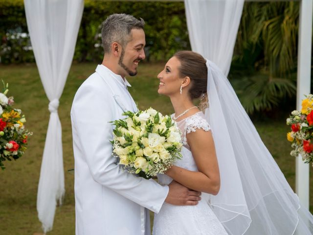 O casamento de Glauber e Laise em Gama, Distrito Federal 25