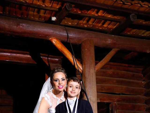 O casamento de Renato e Fabiana em Juranda, Paraná 15