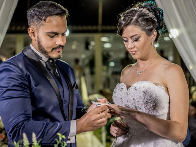 O casamento de Sérgio e Talita em Samambaia, Distrito Federal 23