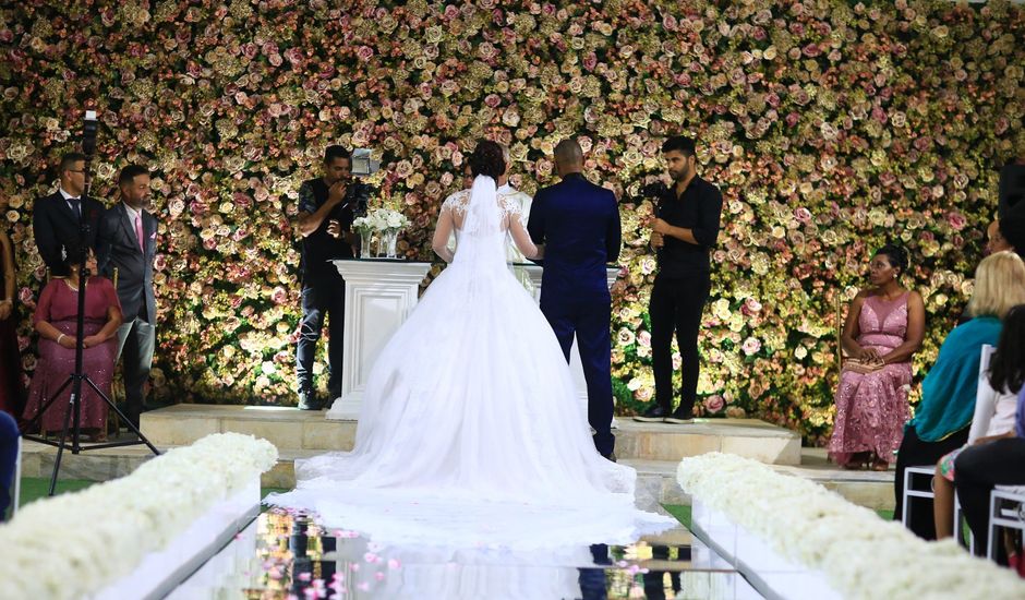 O casamento de Marcio e Verônica em Itapecerica da Serra, São Paulo