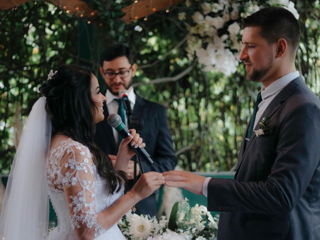 O casamento de Victor e Aline em Gaspar, Santa Catarina 25