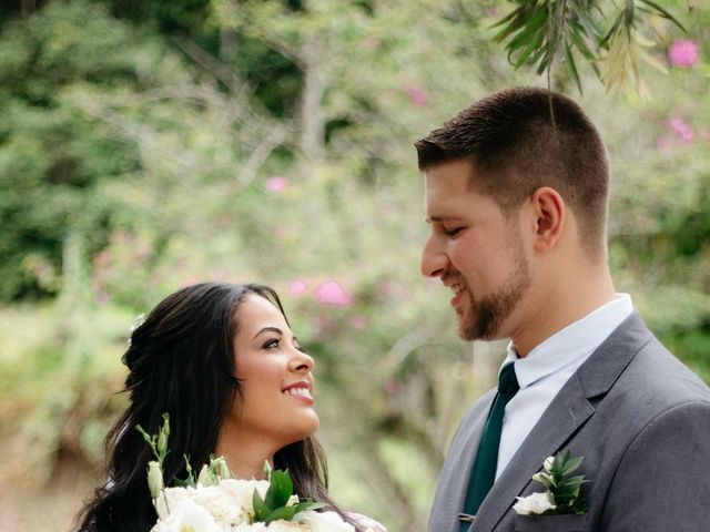 O casamento de Victor e Aline em Gaspar, Santa Catarina 34