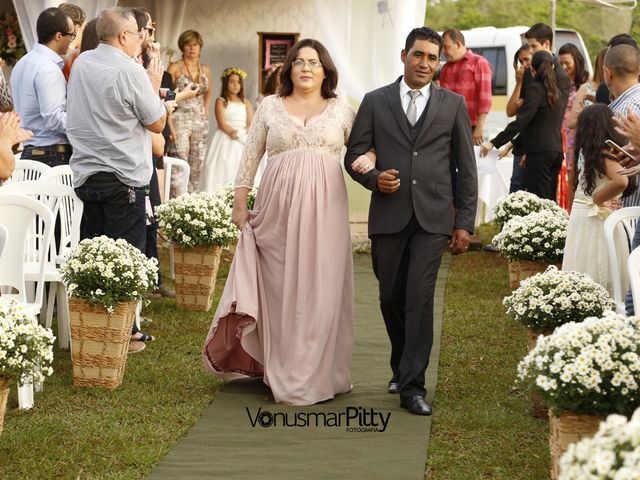 O casamento de Marcel e Bianca em Monte Alegre de Minas, Minas Gerais 16
