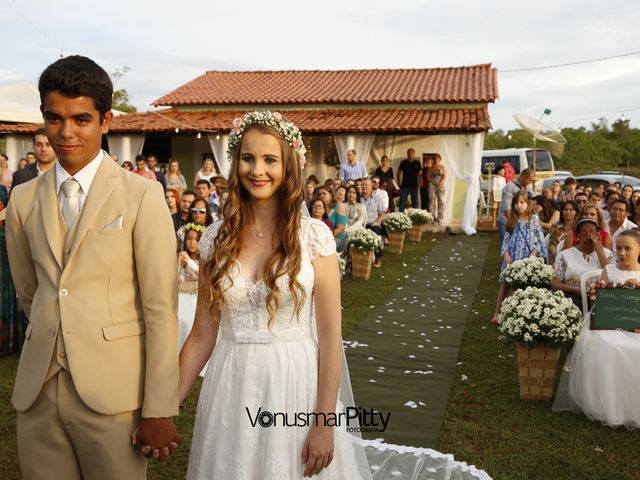 O casamento de Marcel e Bianca em Monte Alegre de Minas, Minas Gerais 21