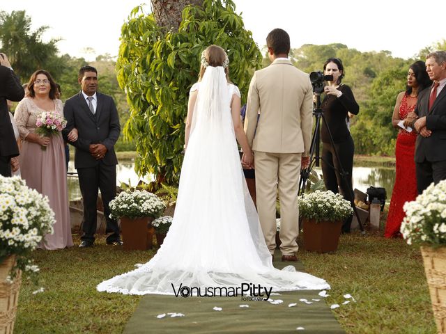 O casamento de Marcel e Bianca em Monte Alegre de Minas, Minas Gerais 22