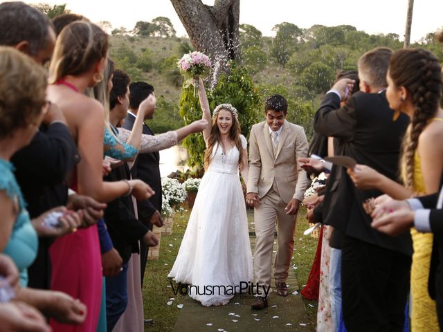 O casamento de Marcel e Bianca em Monte Alegre de Minas, Minas Gerais 32