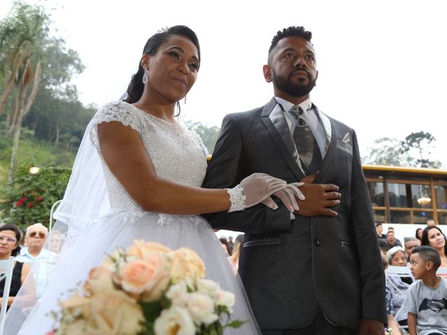 O casamento de Rodrigo e Mayara em Cotia, São Paulo Estado 36