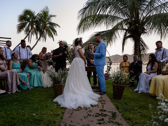 O casamento de Geovanni e Thalita em Niterói, Rio de Janeiro 35