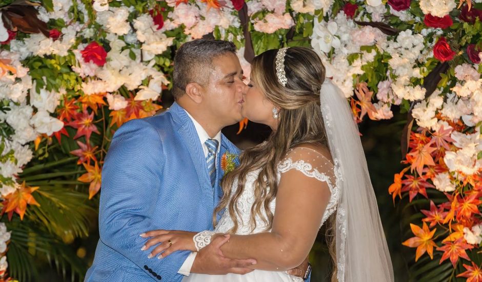 O casamento de Sandro Sena e Deyse Gaarrido em Sítio Novo, Bahia