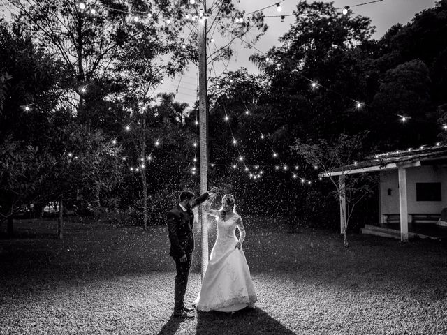 O casamento de Fernando e Lorene em Cotia, São Paulo Estado 88