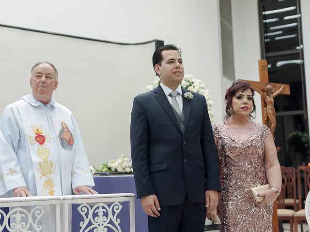 O casamento de Alberto e Sarah em Goiânia, Goiás 23