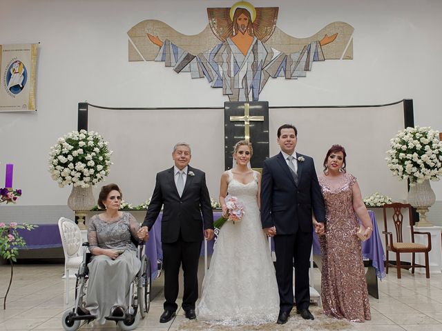 O casamento de Alberto e Sarah em Goiânia, Goiás 36