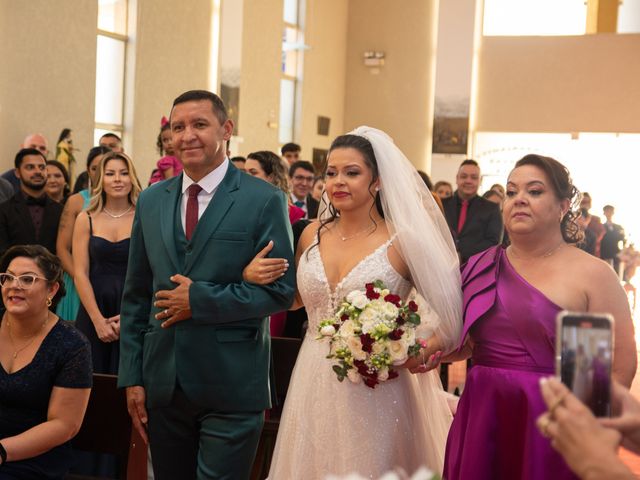 O casamento de Matheus e Madeline em Curitiba, Paraná 15