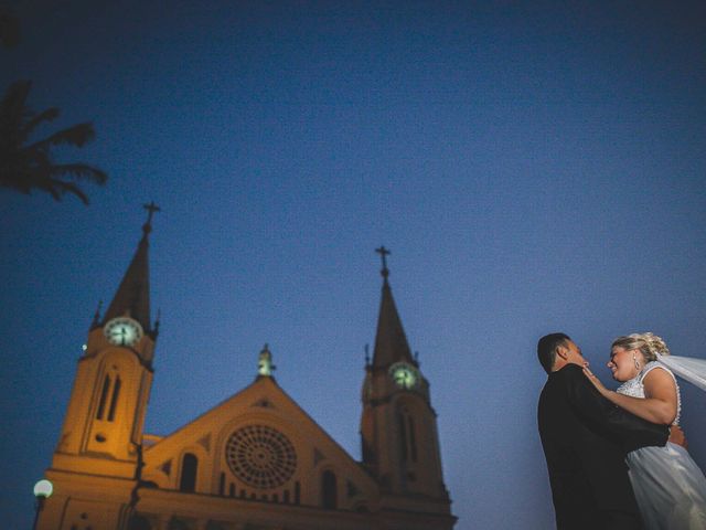 O casamento de Adriano e Jaqueline em Blumenau, Santa Catarina 42