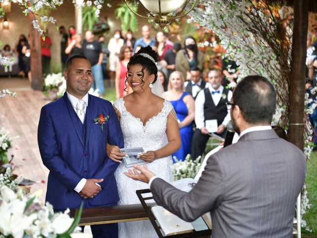 O casamento de Adriano de Paula Reis  e Paloma Ribeiro Reis  em Duque de Caxias, Rio de Janeiro 20