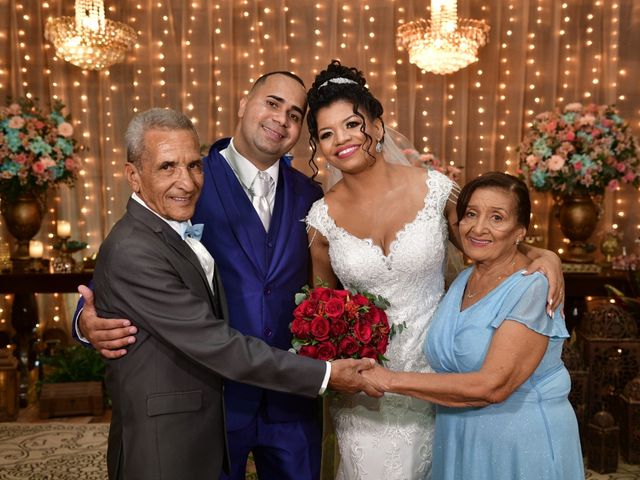 O casamento de Adriano de Paula Reis  e Paloma Ribeiro Reis  em Duque de Caxias, Rio de Janeiro 29