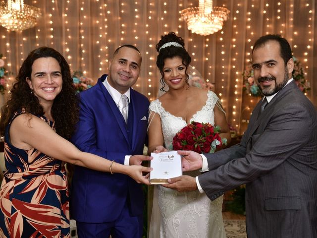 O casamento de Adriano de Paula Reis  e Paloma Ribeiro Reis  em Duque de Caxias, Rio de Janeiro 31