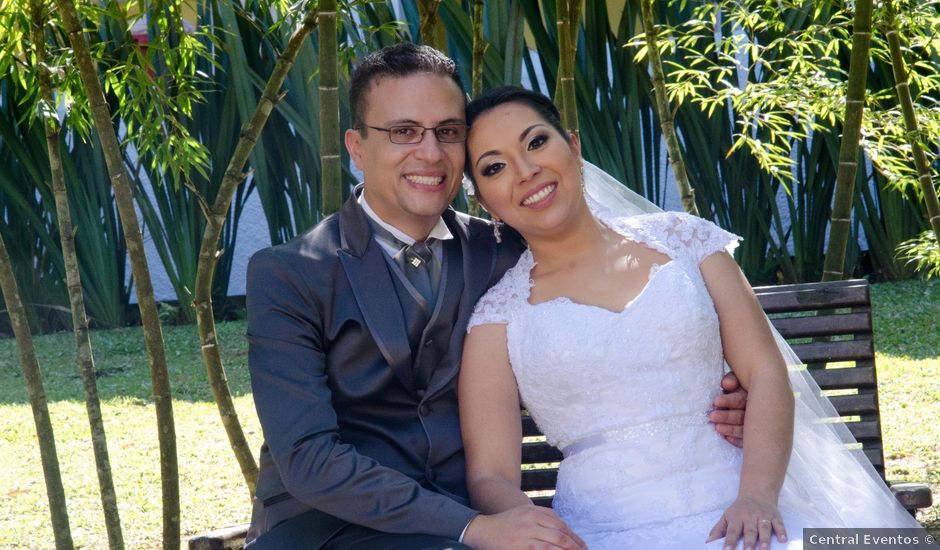 O casamento de Jonathan e Patrícia em Guarulhos, São Paulo