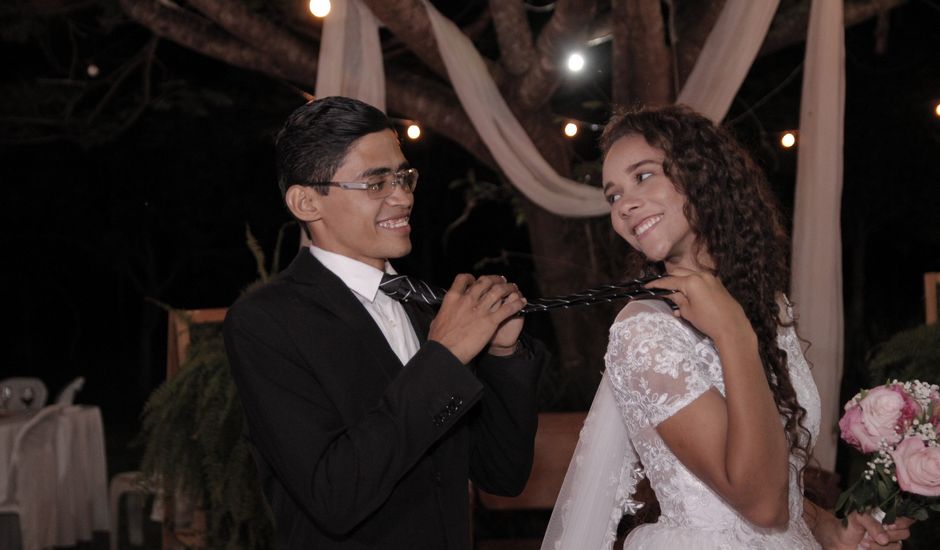 O casamento de João Batista Silva Oliveira  e Neusiane Santos de Carvalho Oliveira  em Canarana, Mato Grosso