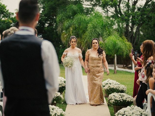 O casamento de Alex e Tatiane em Novo Hamburgo, Rio Grande do Sul 13