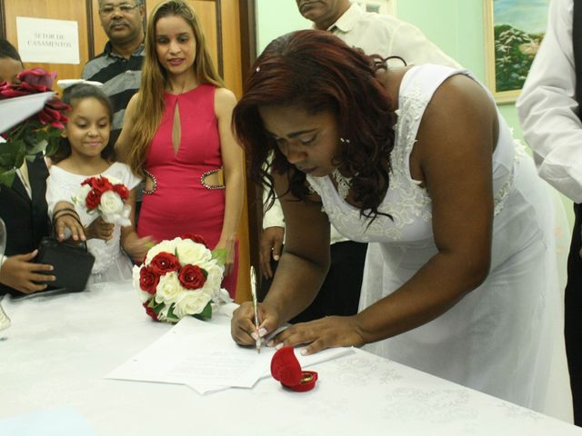 O casamento de Aparecido e Priscila em Carapicuíba, São Paulo Estado 14