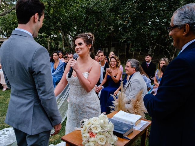 O casamento de Guilherme e Priscila em Curitiba, Paraná 33